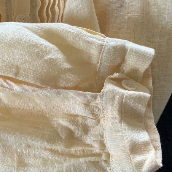 💛🌈. CP Shades Soft Yellow Linen Blouse Size L - Picture 7 of 7